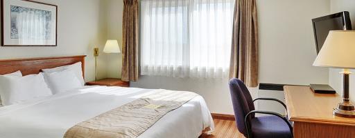 Lakeview Inns & Suites - Brandon Exteriör bild